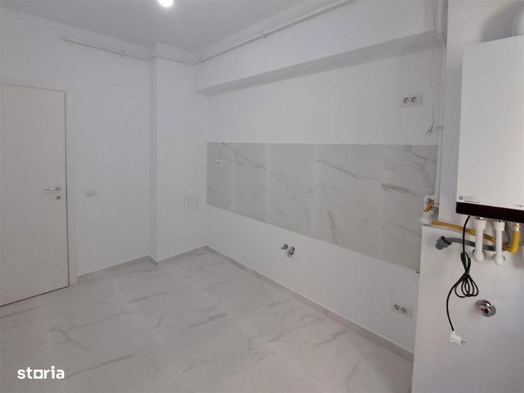 Garsonieră decomandată în Podu Roș