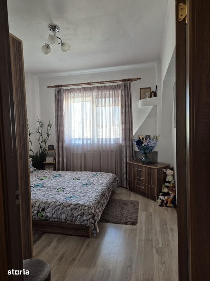 Apartament cu 2 camere decomandat în Mioriței