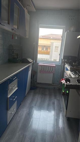 Apartament cu 2 camere semidecomandat în Exterior Vest