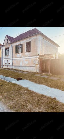 Casă cu 3 camere în Marpod