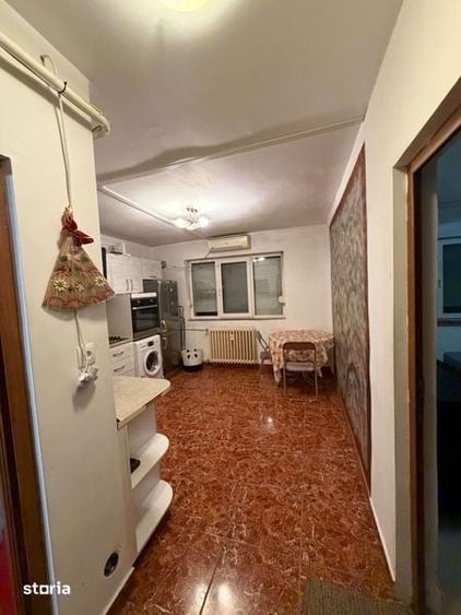 Garsonieră decomandată în Gării