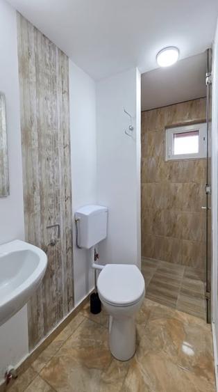 Casă individuală cu 5 camere cu Teren 3291 Mp în Comarnic