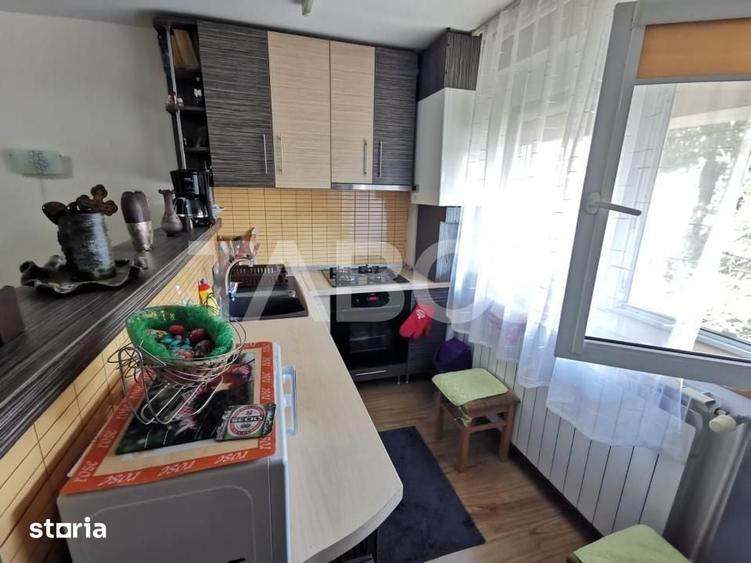 Apartament cu 2 camere decomandat în Ștrand