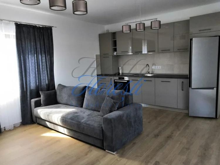 Apartament cu 2 camere decomandat în Dâmbul Rotund