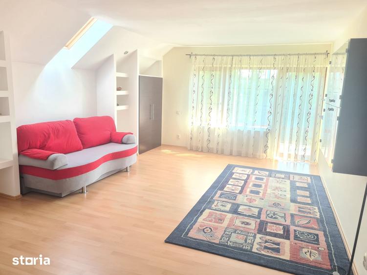 Casă cu 4 camere cu Teren 720 Mp în Gherăiești