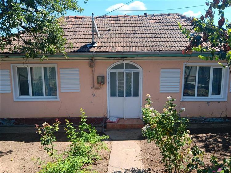 Casă individuală cu 3 camere cu Teren 554 Mp în Ciurea