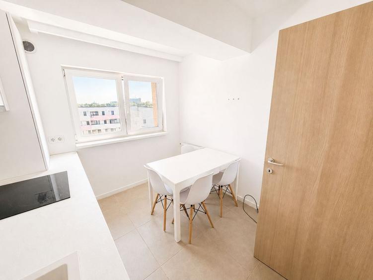 Apartament cu 2 camere semidecomandat, mobilat în Basarab