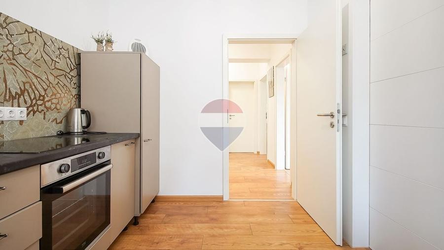 Apartament cu 2 camere decomandat, mobilat în Avantgarden