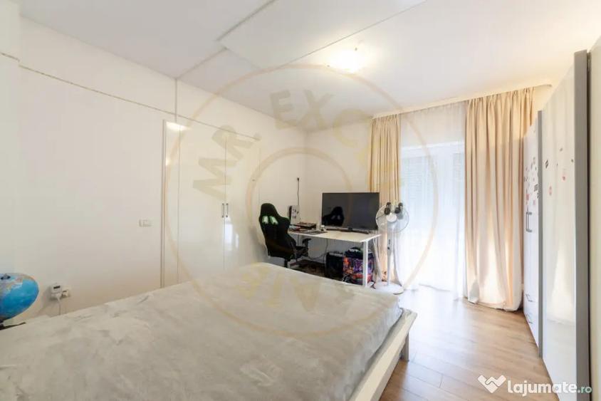 Casă cu 5 camere cu Teren 1255 Mp în Ștefănești