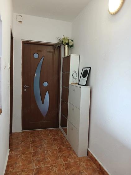 Apartament cu 2 camere nedecomandat în Sânmartin