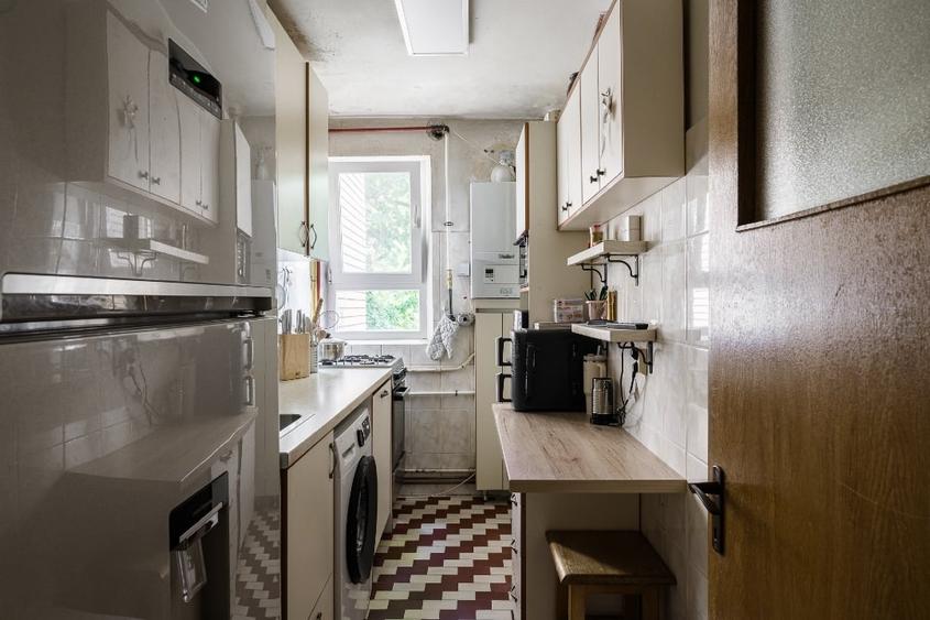 Apartament cu 3 camere, mobilat în Drumul Taberei