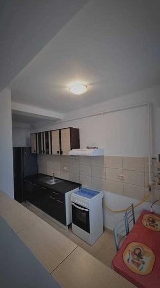 Apartament cu 2 camere semidecomandat în Exterior Vest