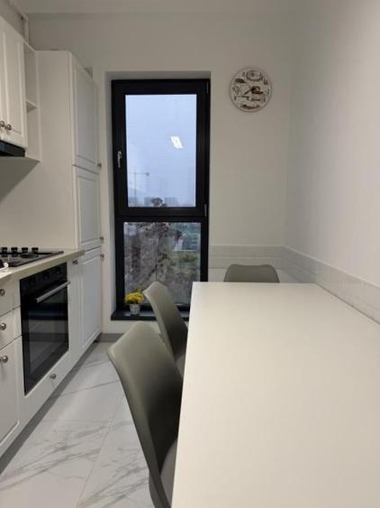 Apartament cu 3 camere în Militari