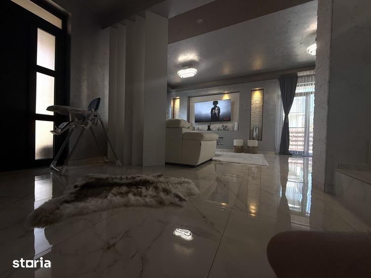 Duplex la cheie zona Sesul de Sus ,strada privata cu bariera . - 6
