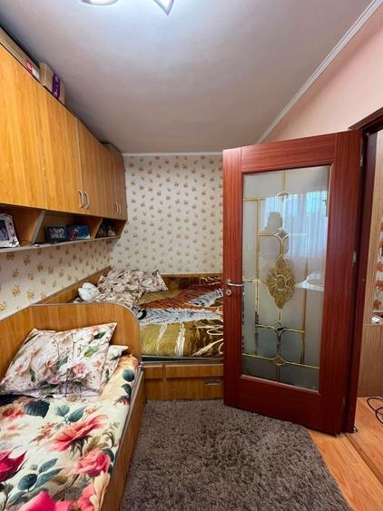 Apartament cu 2 camere decomandat în Lotus