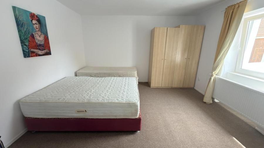 Casa 3 camere la cheie + curte 160mp în Avrig - 3