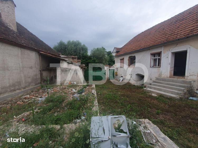 Casa de vanzare in Grid 87 mp utili + anexe beci si sura - 2