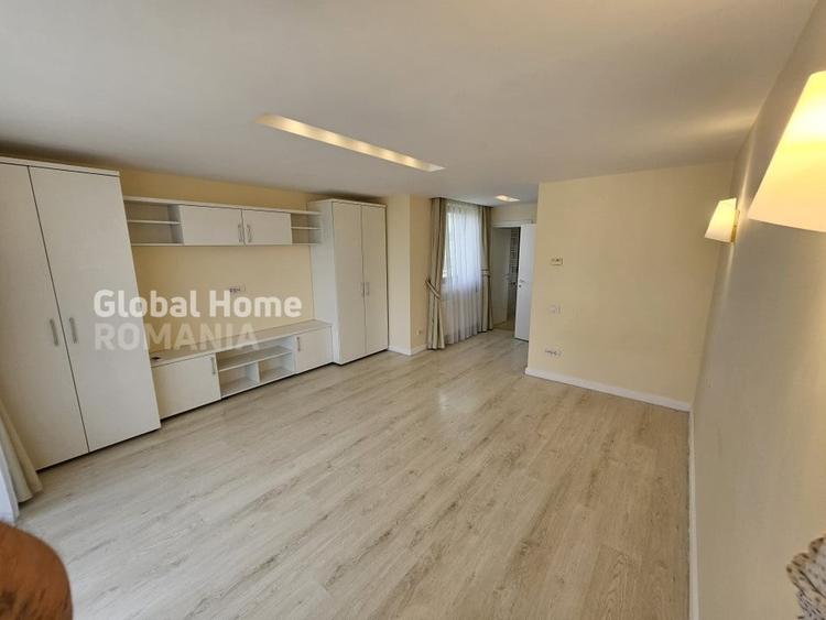 Duplex cu 7 camere cu Canalizare în Pipera