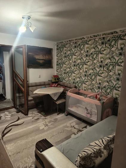 Vand garsoniera, recent renovata - 1
