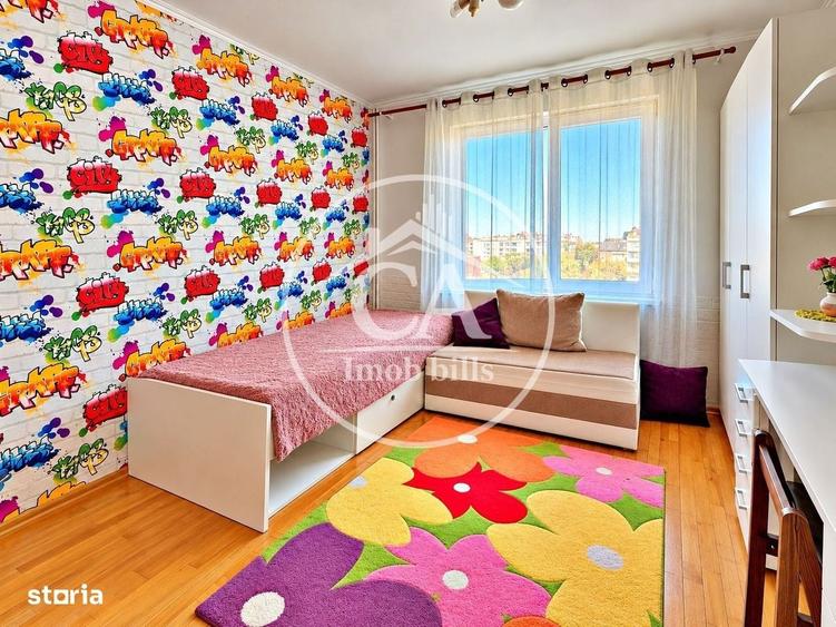 Apartament cu 4 camere decomandat în Rogerius