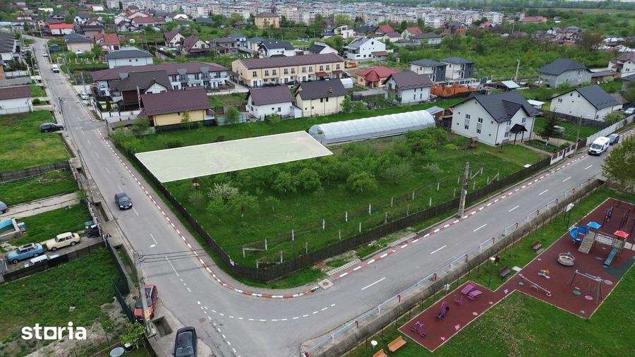 Teren de 515 mp, în Central