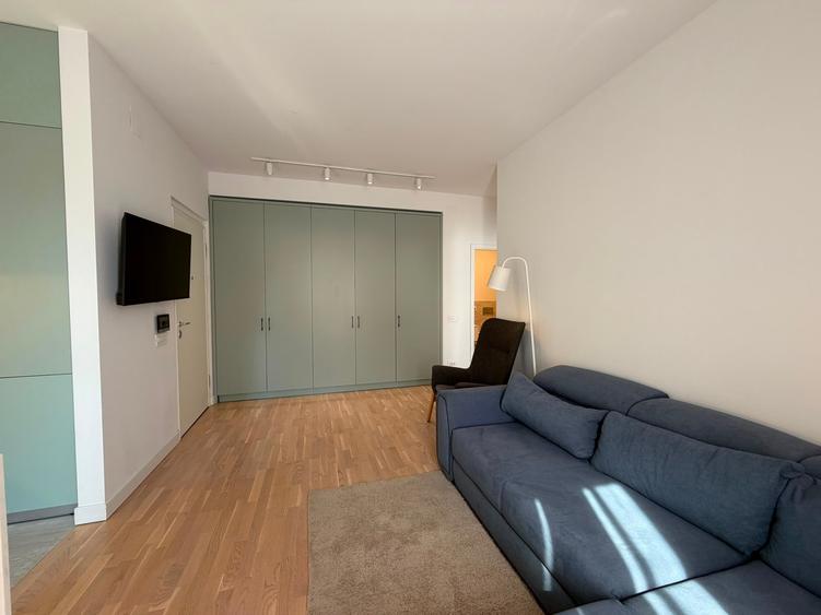 Apartament cu 2 camere semidecomandat în Pipera