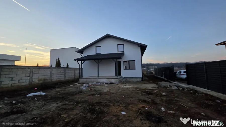 Casă cu 3 camere cu Teren 390 Mp în Păulești