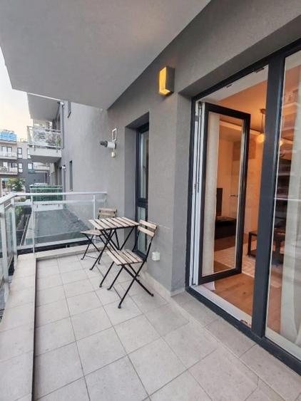 Apartament cu 2 camere decomandat în Aviației