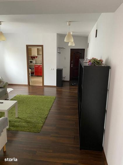 Apartament cu 2 camere decomandat în Industriilor