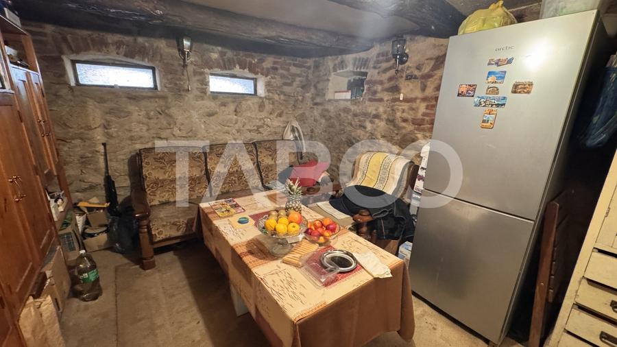 Casă individuală cu 3 camere cu Teren 959 Mp în Cornățel