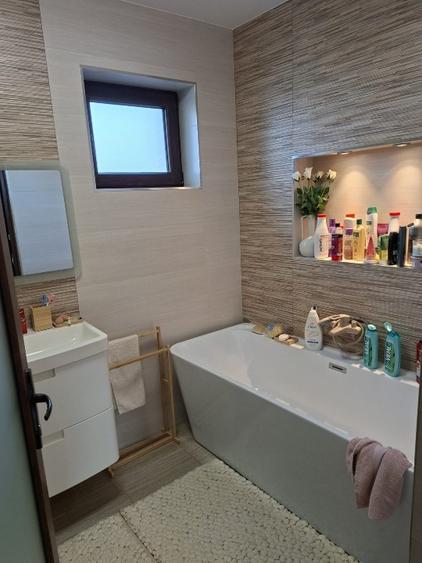 Casă individuală cu 5 camere cu Canalizare în Țiglina 1