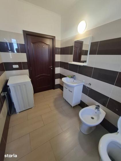 Apartament cu 2 camere semidecomandat în Intim