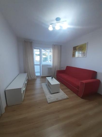 Apartament cu 2 camere semidecomandat în Nord