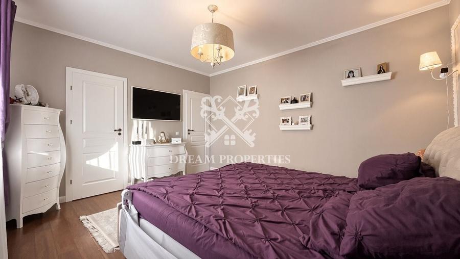 Apartament cu 3 camere decomandat, mobilat în Sânnicoară