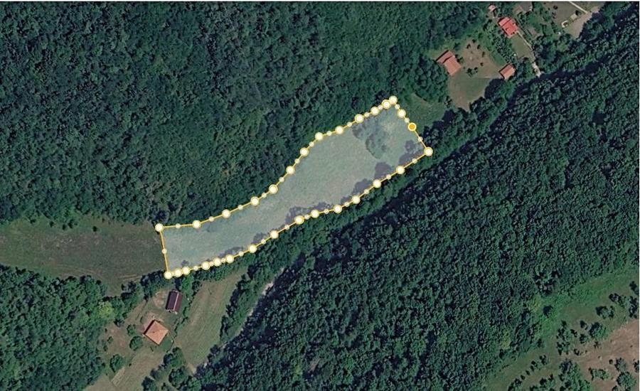 Teren intravilan de 5800 mp, în Podele