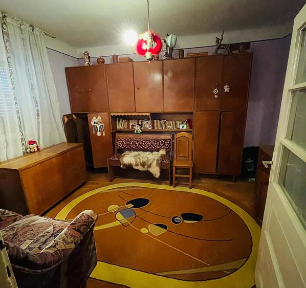 Casă cu 3 camere cu Teren 268 Mp în Central