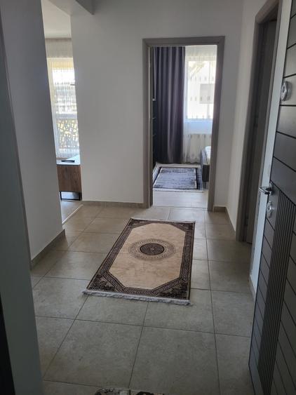 Apartament cu 2 camere decomandat în Dobroești
