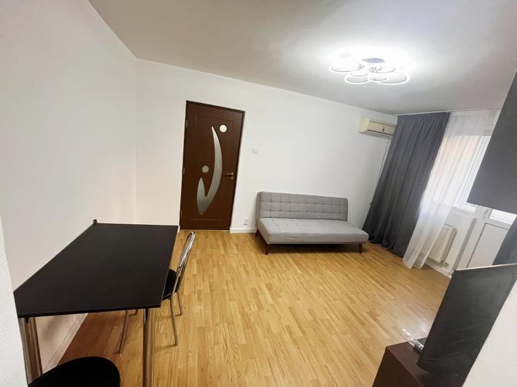 Apartament cu 2 camere semidecomandat în Lujerului