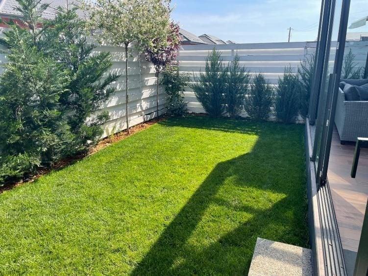 Duplex cu 4 camere cu Canalizare în Tunari
