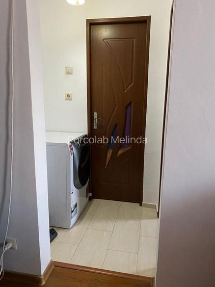 Apartament cu doua camere de inchiriat in rogerius Oradea