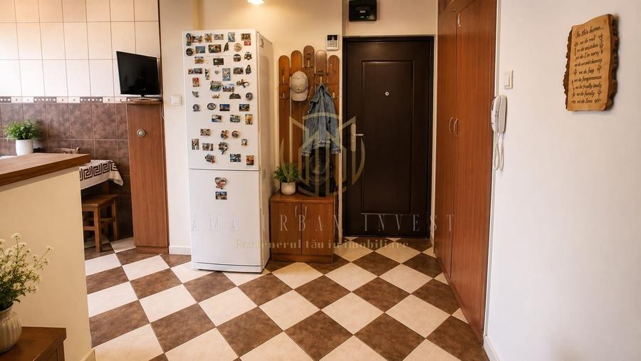 Apartament cu 2 camere semidecomandat în Olteniței