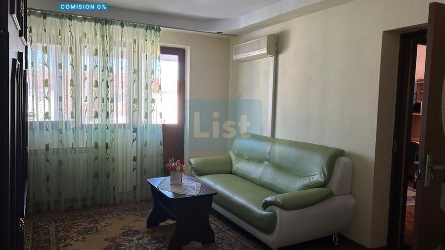 Apartament cu 3 camere decomandat, mobilat în Central