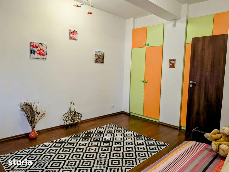 Apartament cu 3 camere decomandat în Dămăroaia