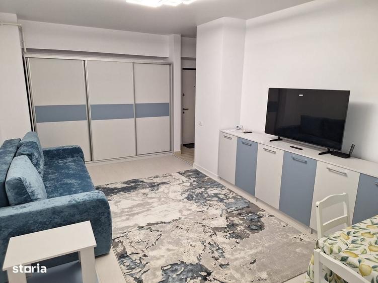 Apartament cu 2 camere, mobilat în Central