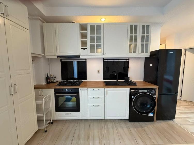 Inchiriez apartament tip studio cu 2 camere Cosmopolis - 9