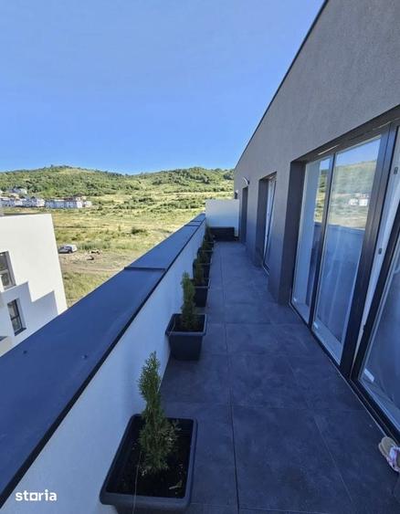 Apartament cu 2 camere decomandat în Florești — fotografia 1