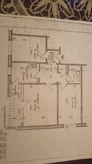 Apartament cu 3 camere decomandat în Titan
