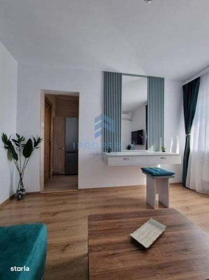 Apartament cu 2 camere semidecomandat în Central