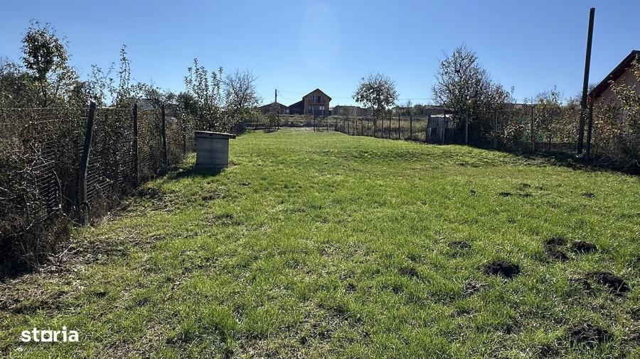 Teren de 790 mp, în Daia