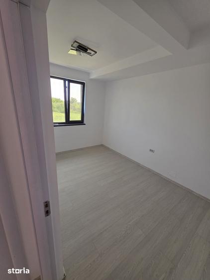 Casă cu 4 camere cu Teren 600 Mp în Central